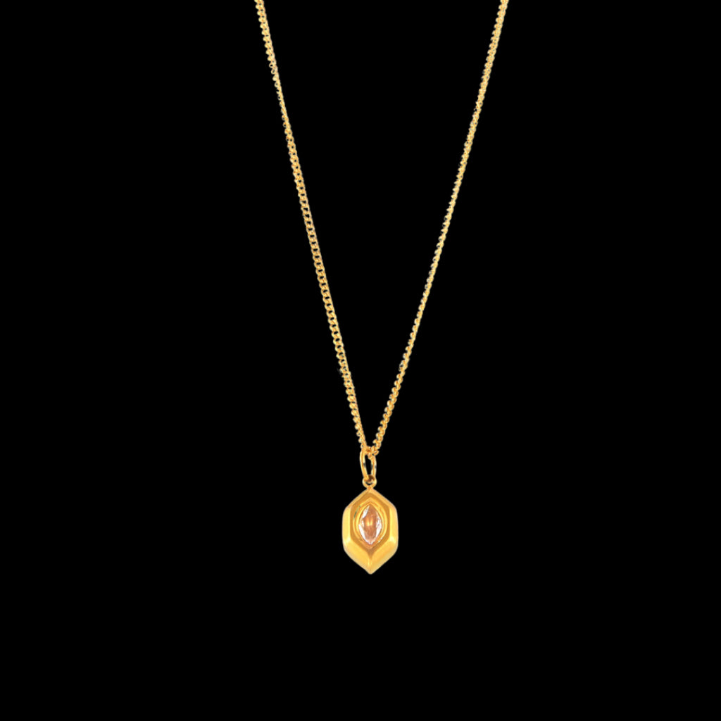 Tuck Necklace
