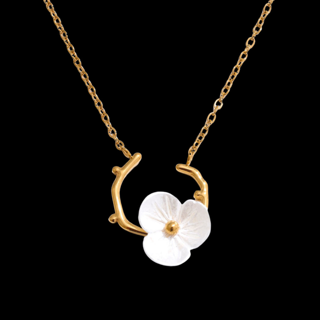 Latour Necklace