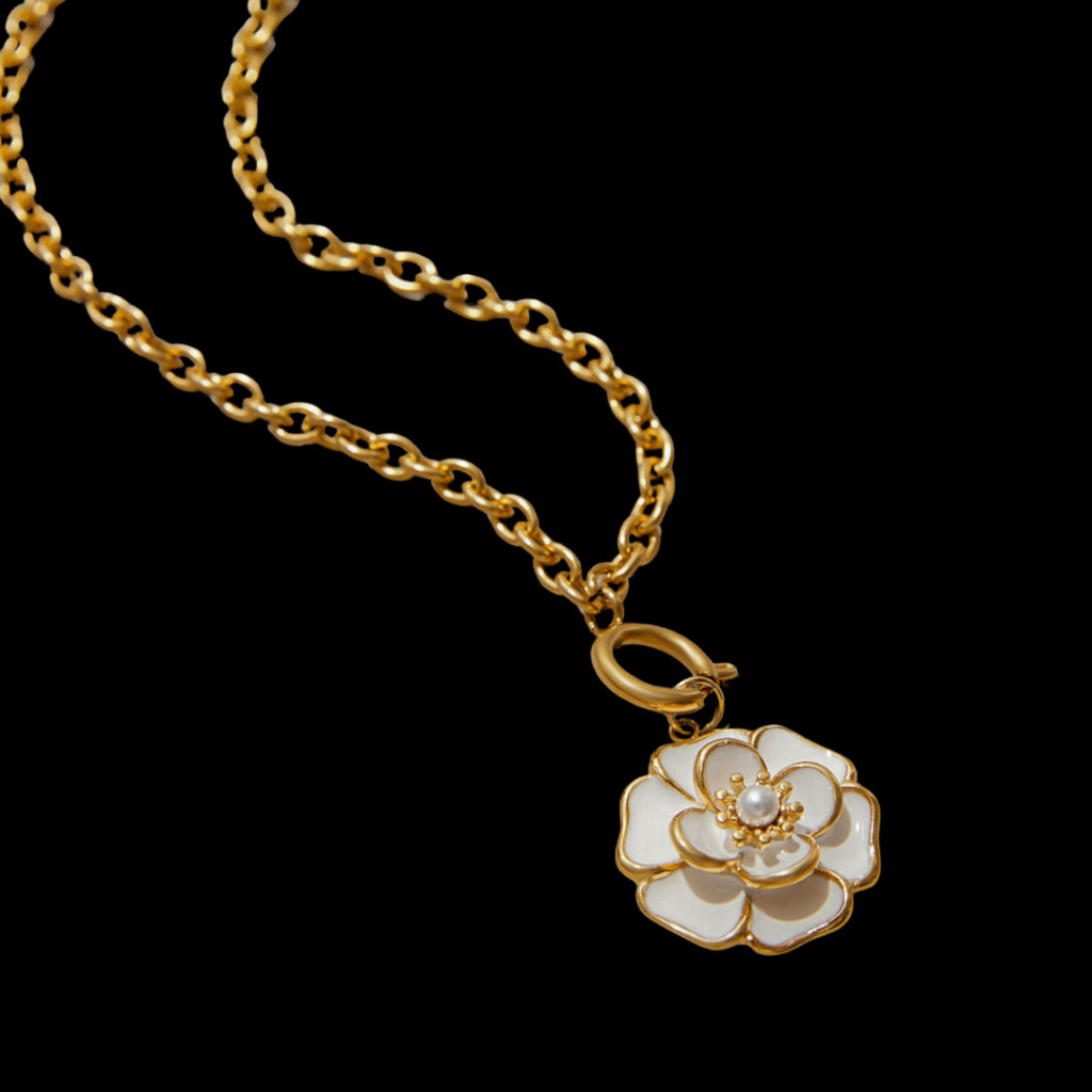 Flos Necklace