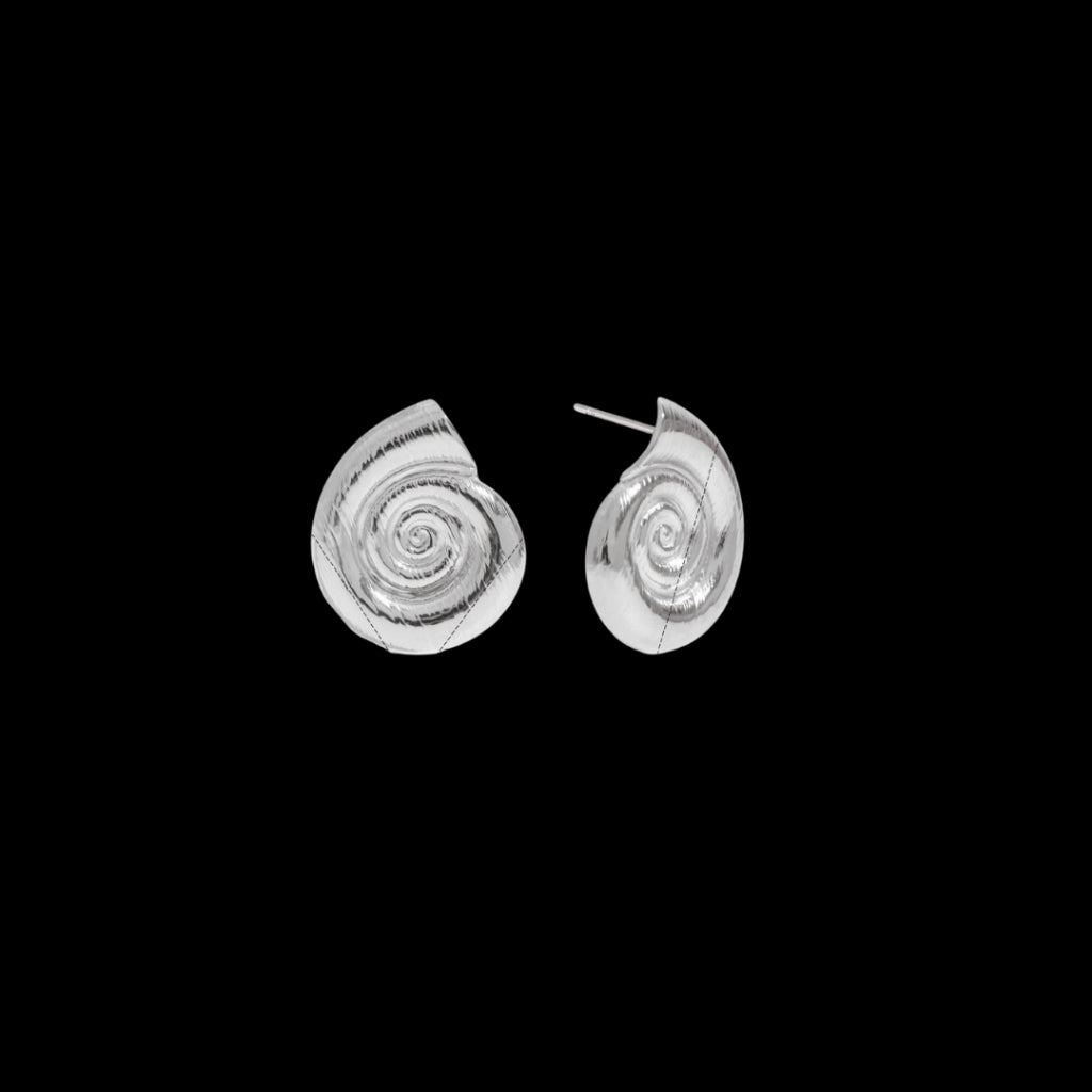 Loloe Earrings