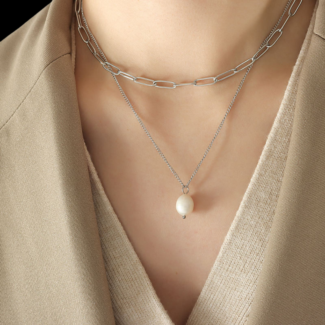 Lita Necklace
