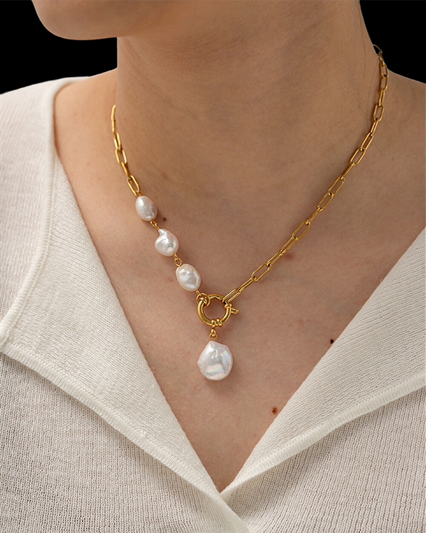 Cirrus Necklace