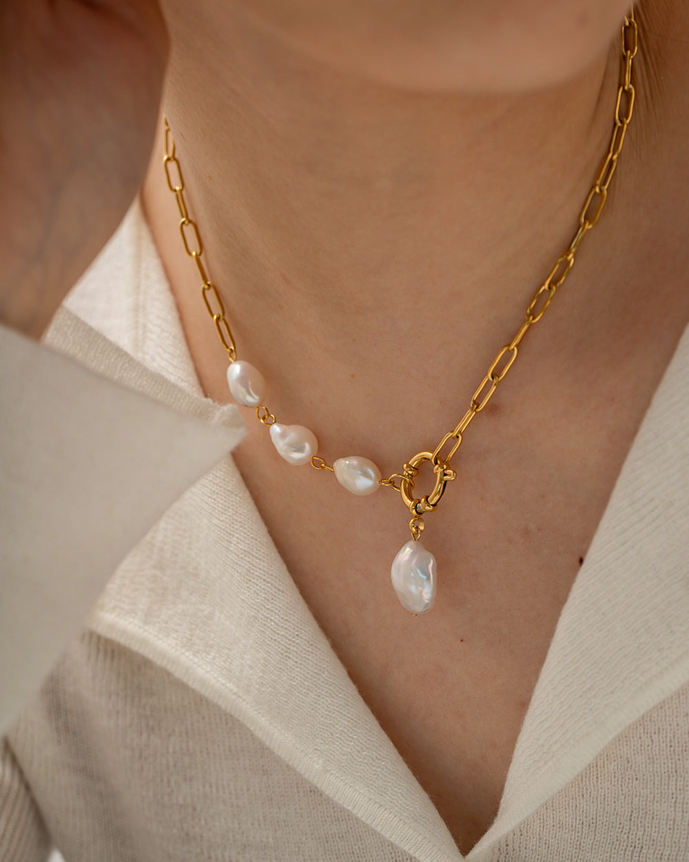 Cirrus Necklace