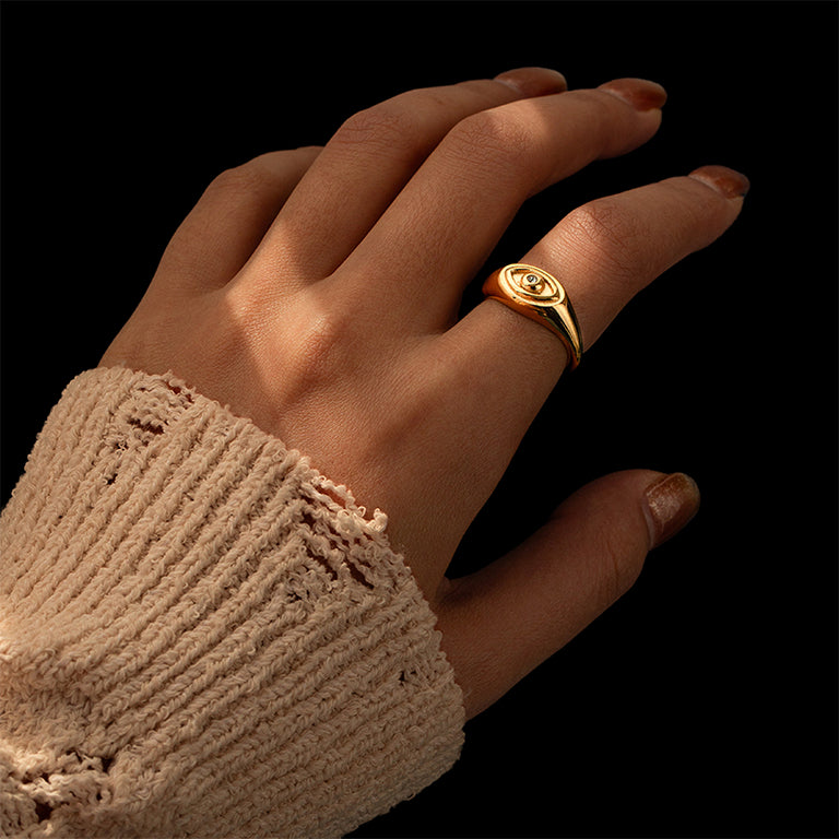 Girlil Ring