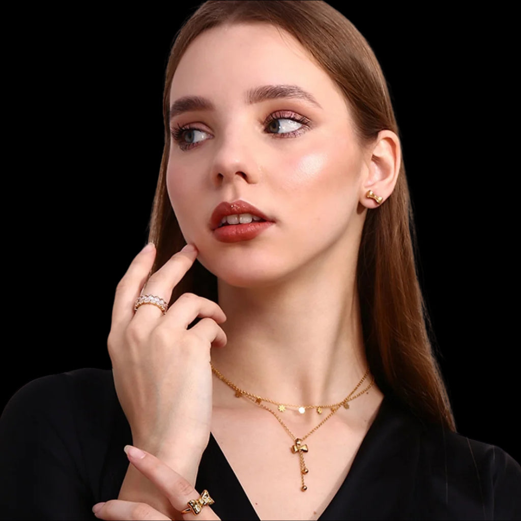 Gardenia Necklace