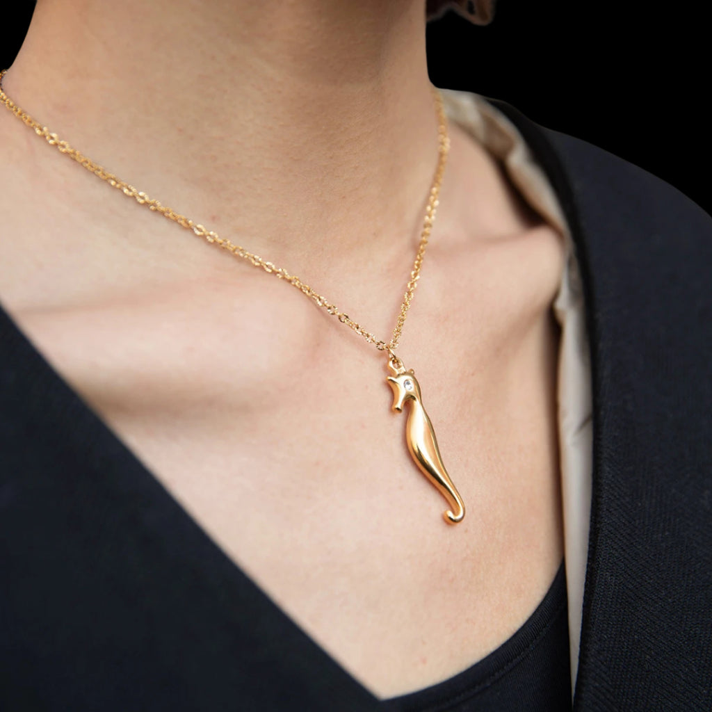 Avila Necklace