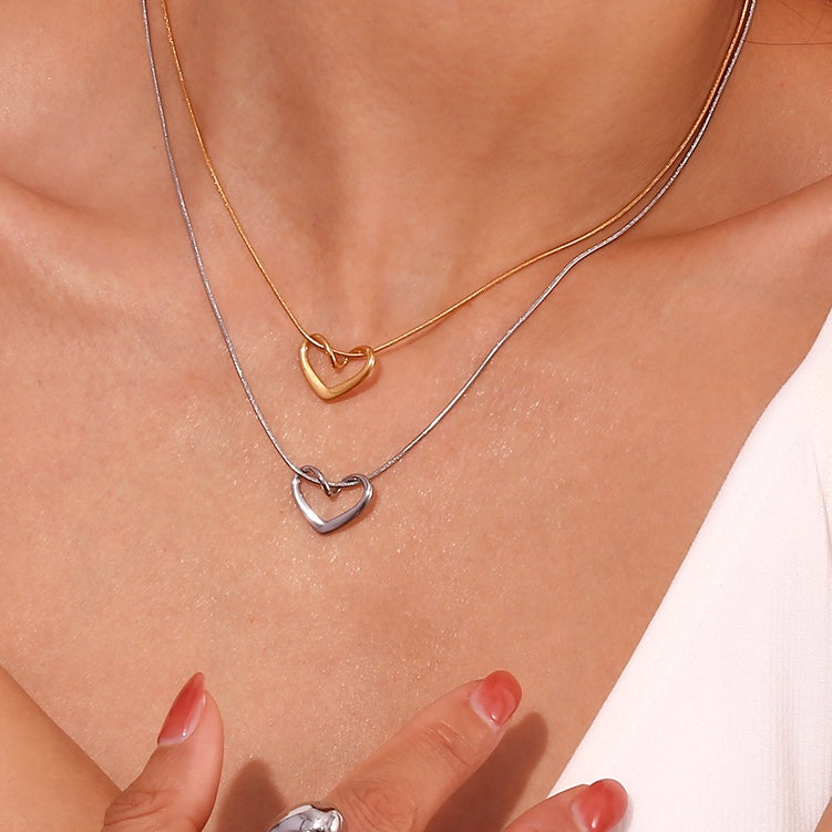 Welle Necklace