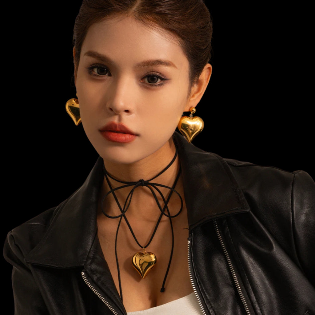 Hati Necklace
