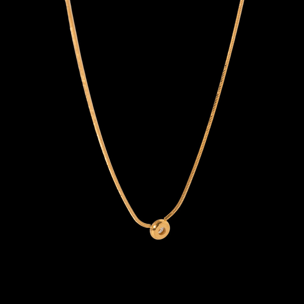 Vio Necklace