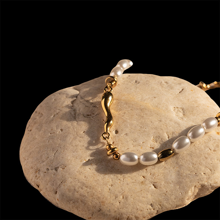 Iris Bracelet