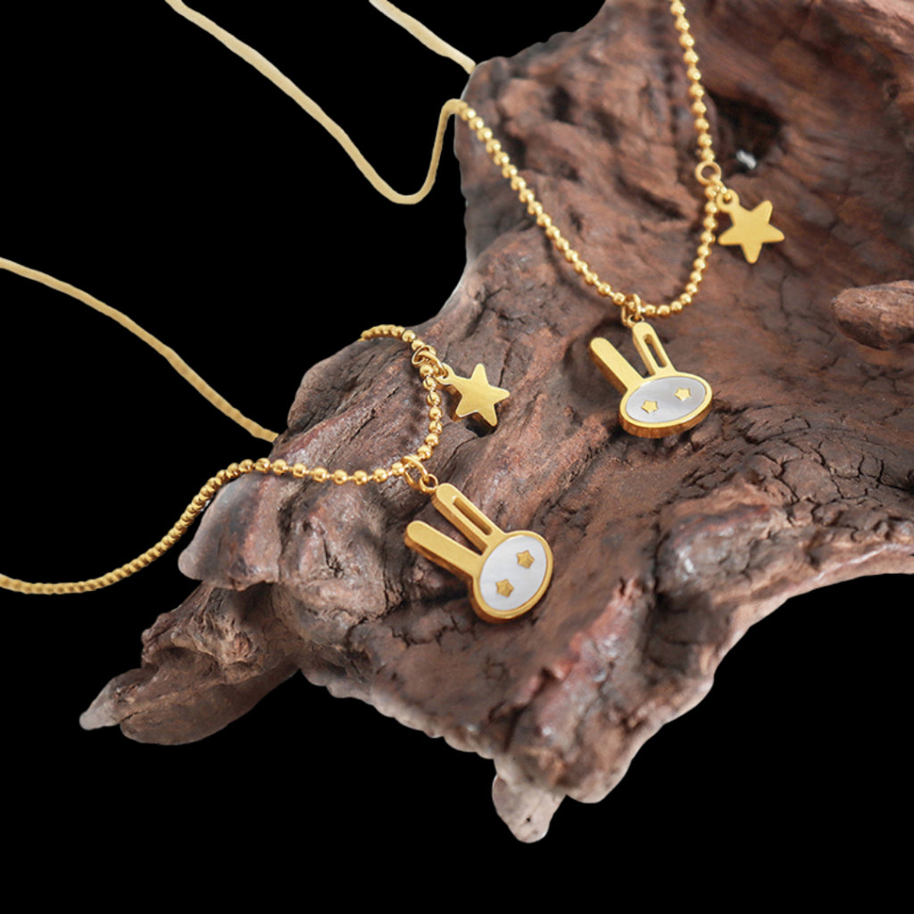 Alfa Necklace