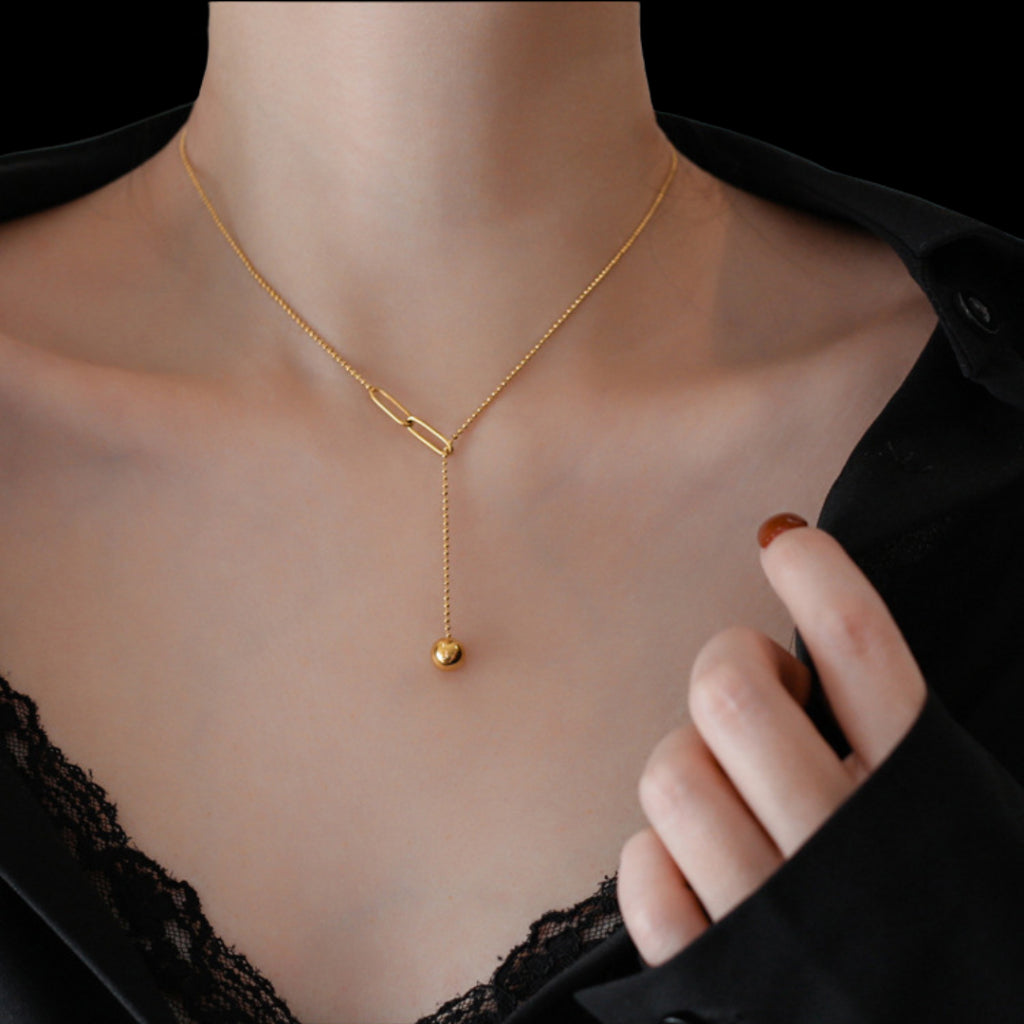 Theo Necklace