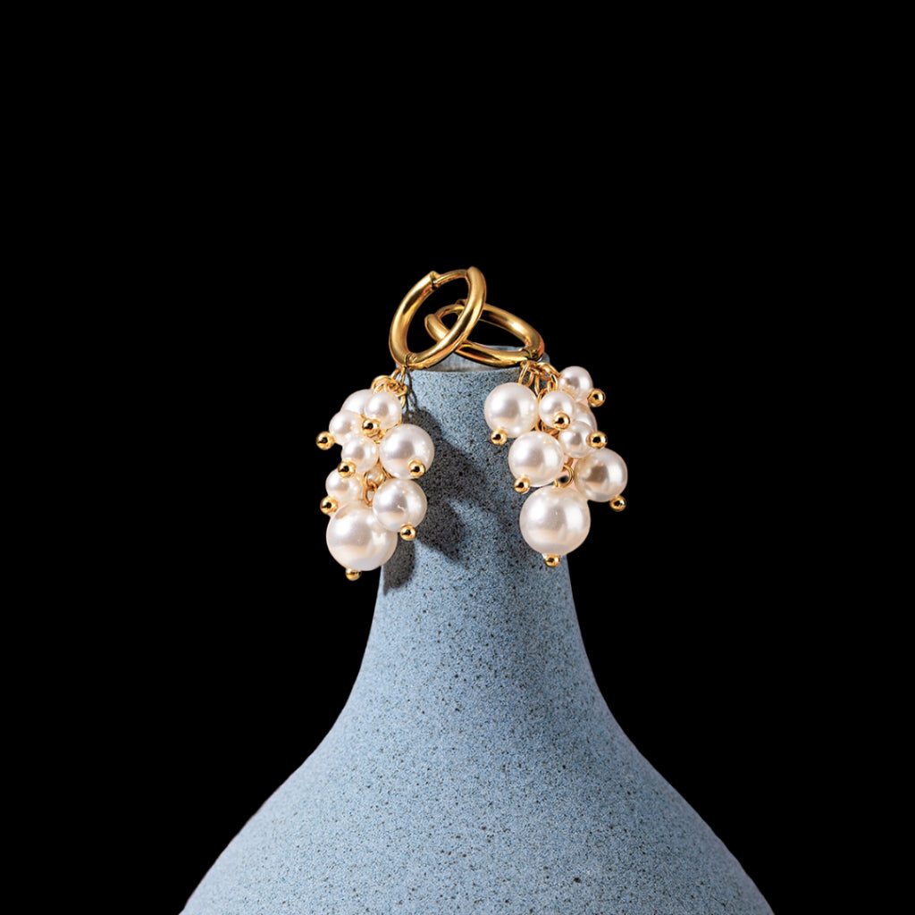 Aloof Earrings