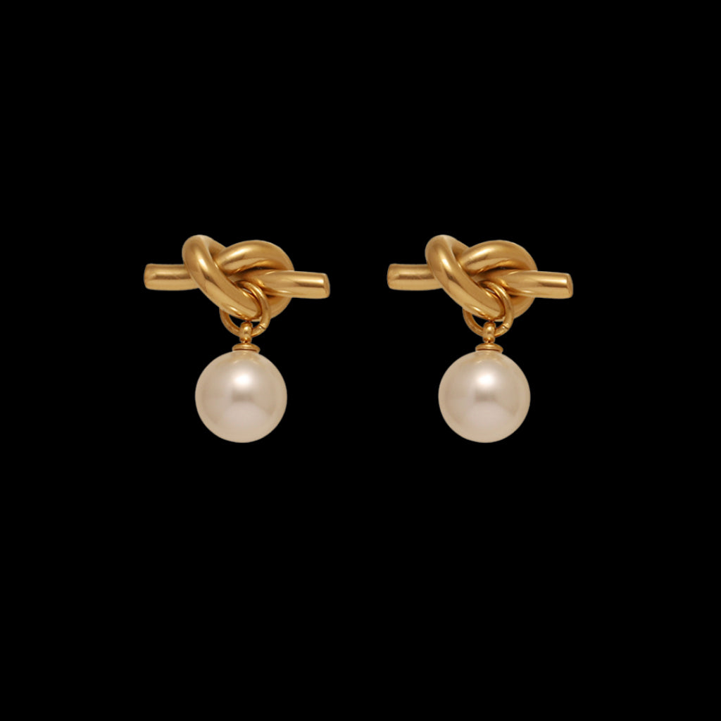 Ari Earrings