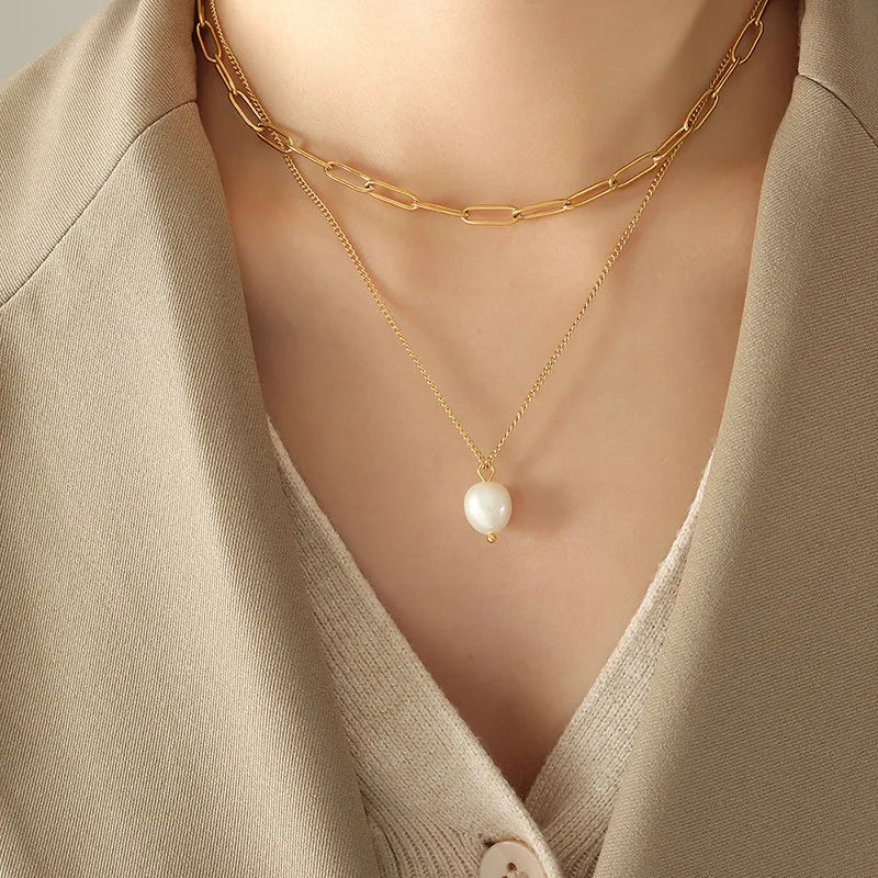 Lita Necklace