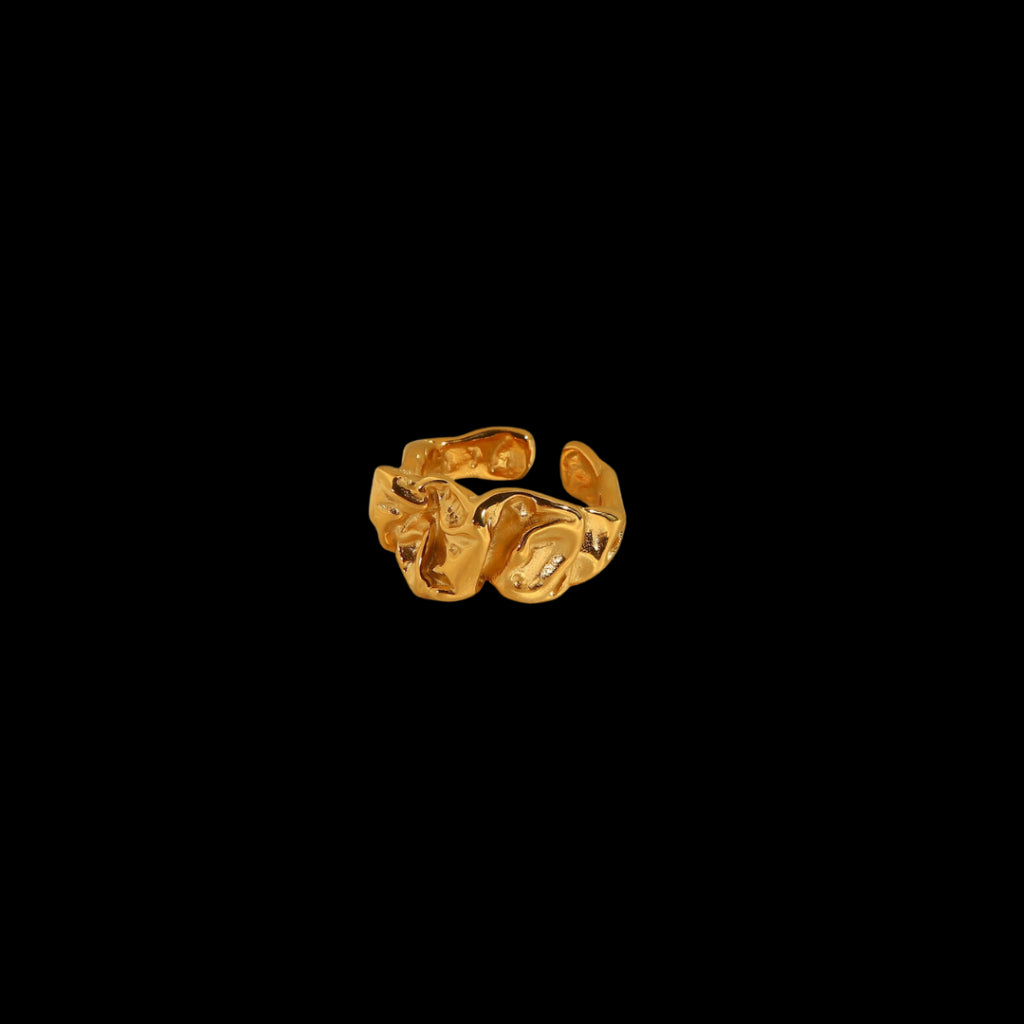Val  Ring