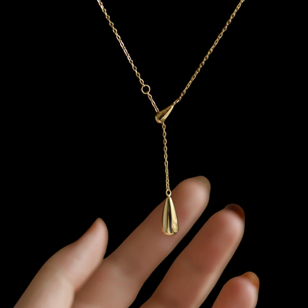 Dario Necklace
