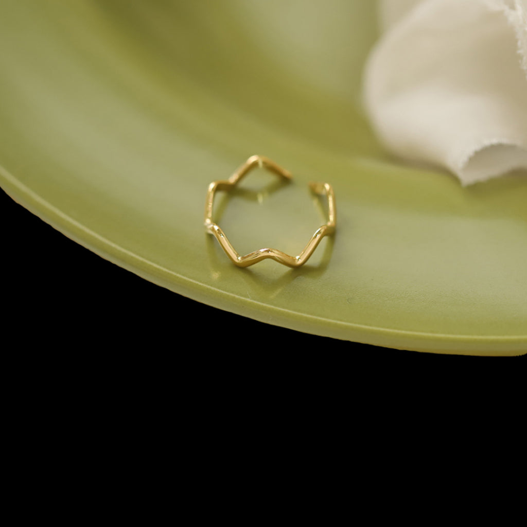 Unda Ring