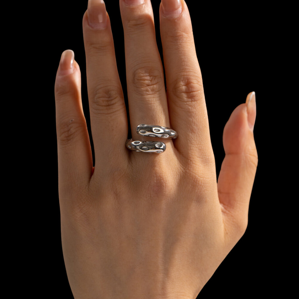 Circe Ring