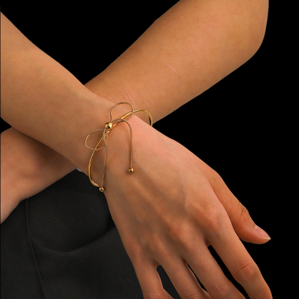 Rohe Bracelet