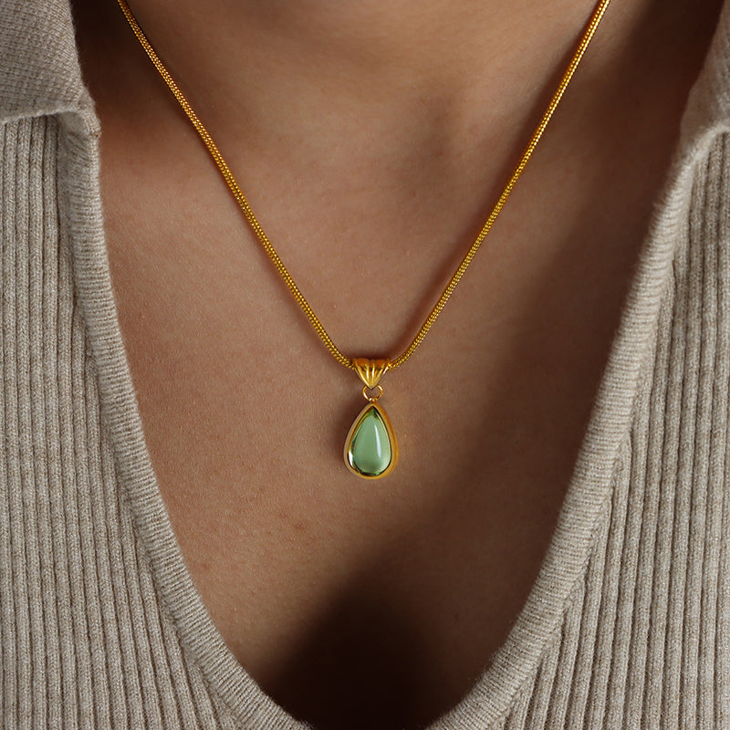 Ovi Necklace
