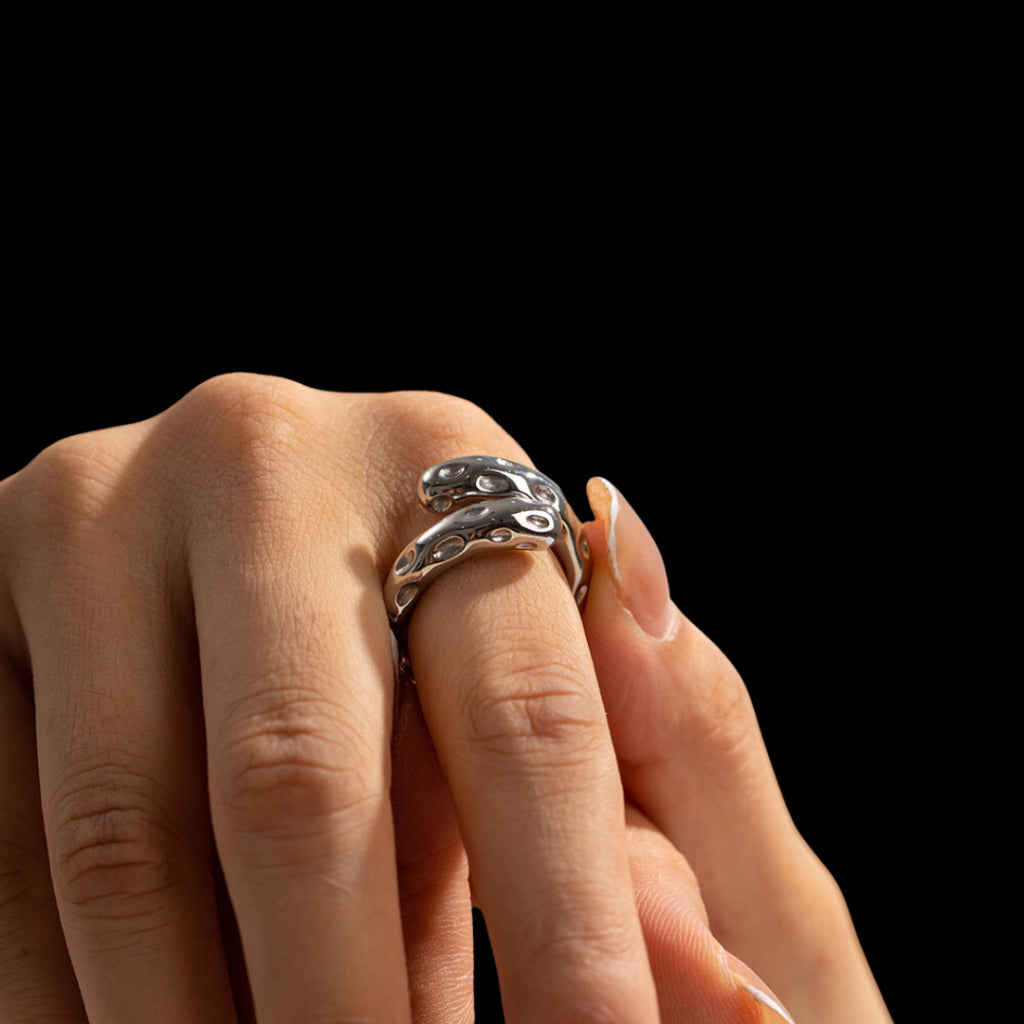 Circe Ring