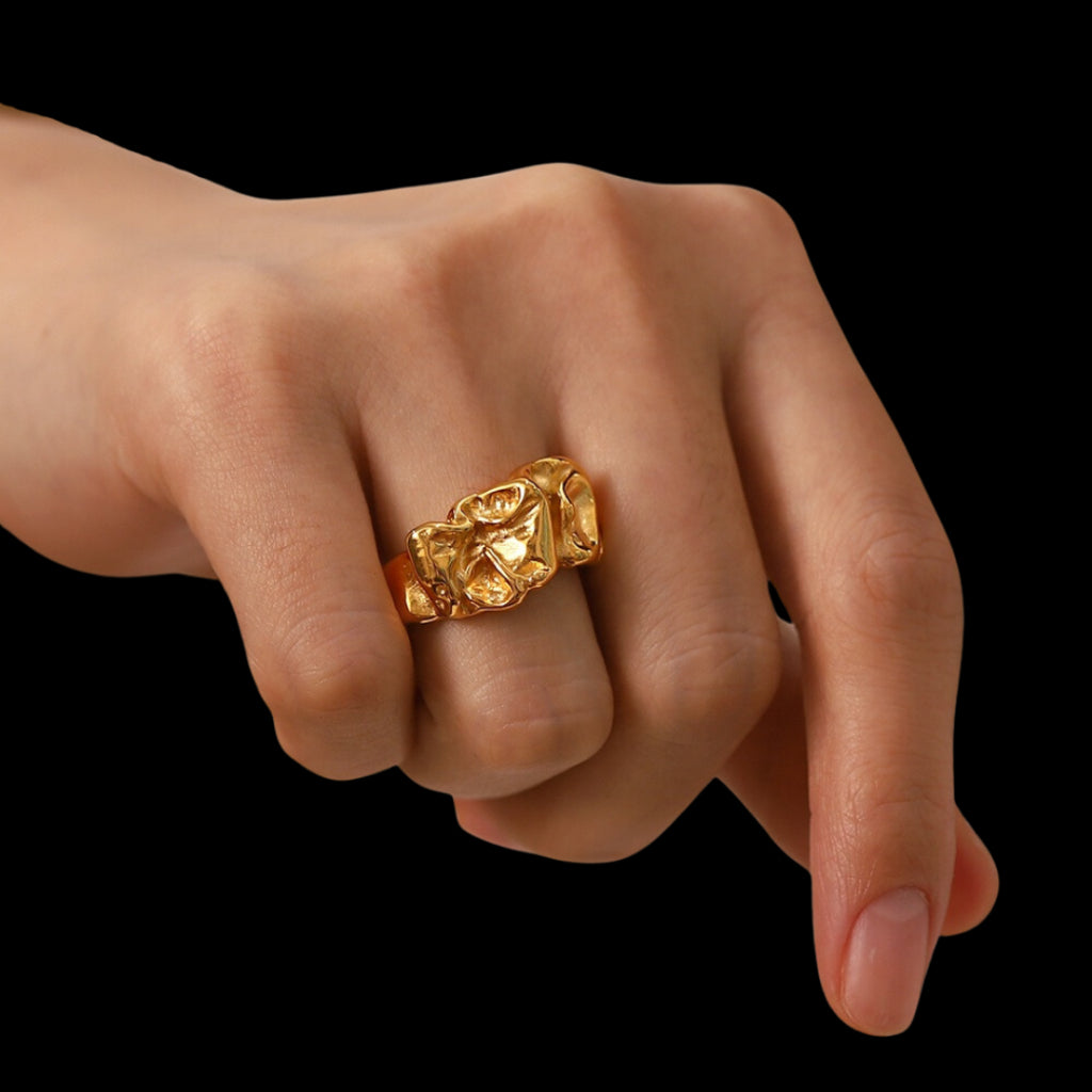 Val  Ring