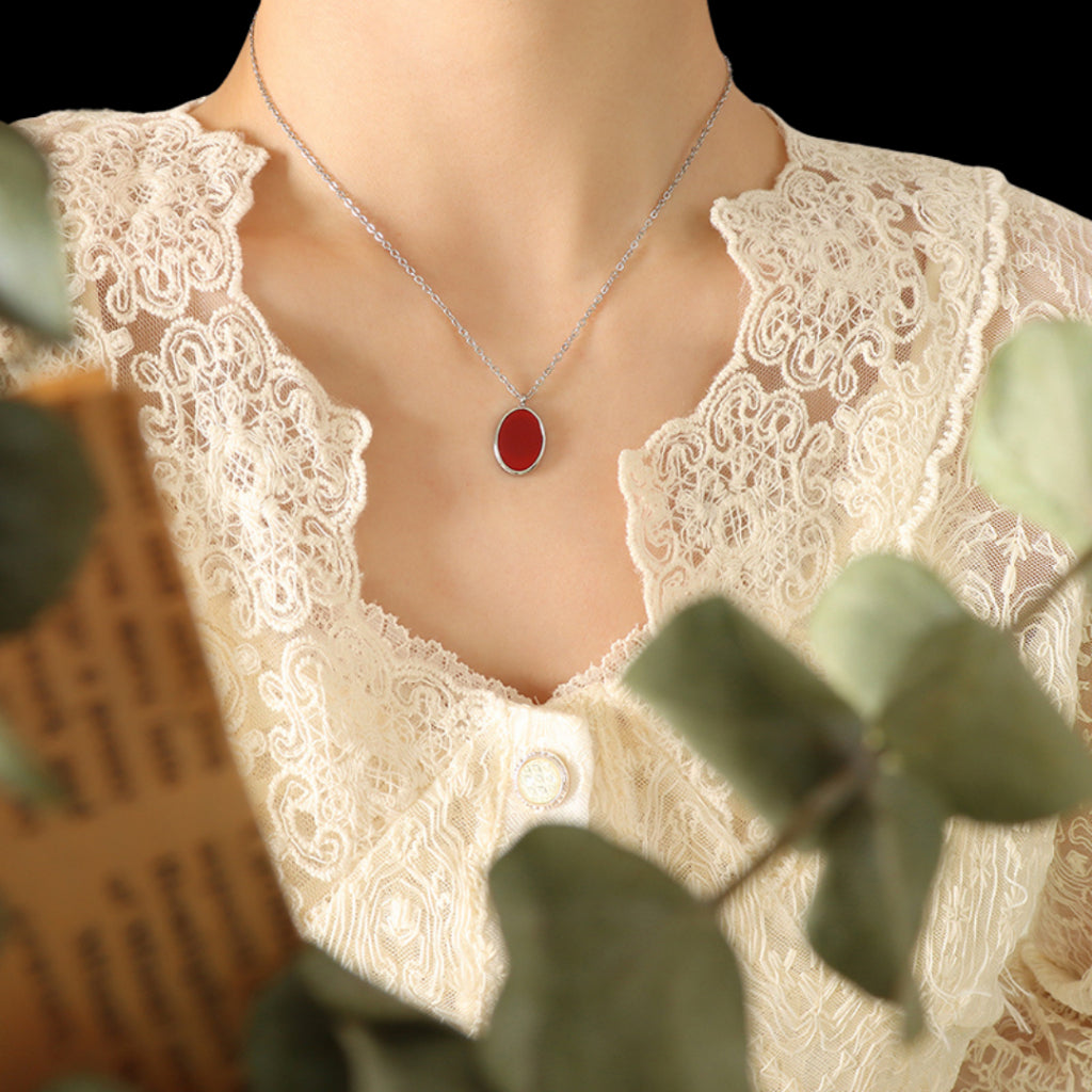 Dare Necklace
