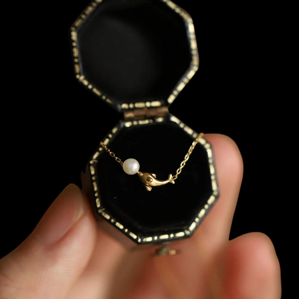 Peale Necklace