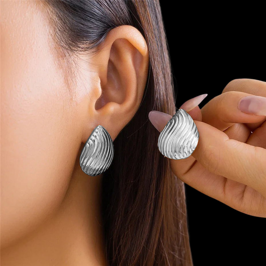 Moma Earrings