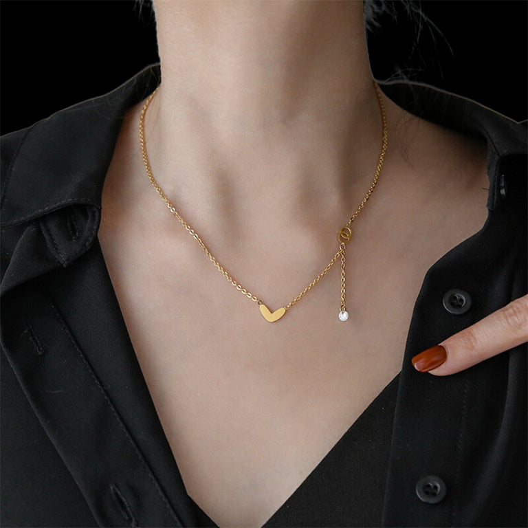 Amor Necklace