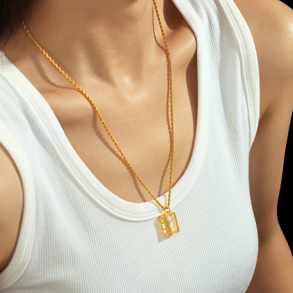 Nacar Necklace