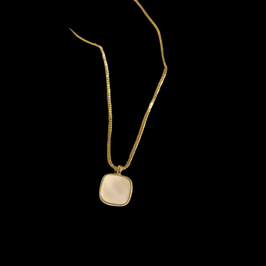 Leia Necklace