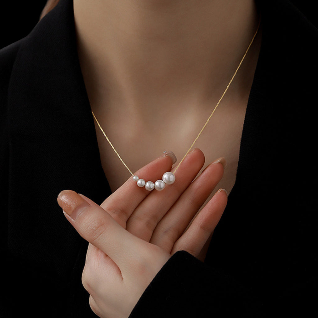 Mia Necklace