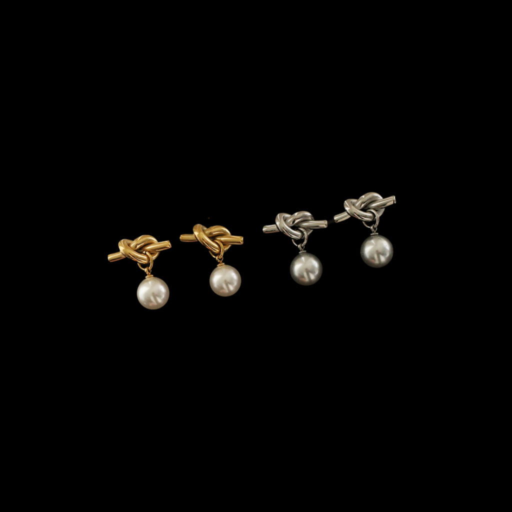 Ari Earrings