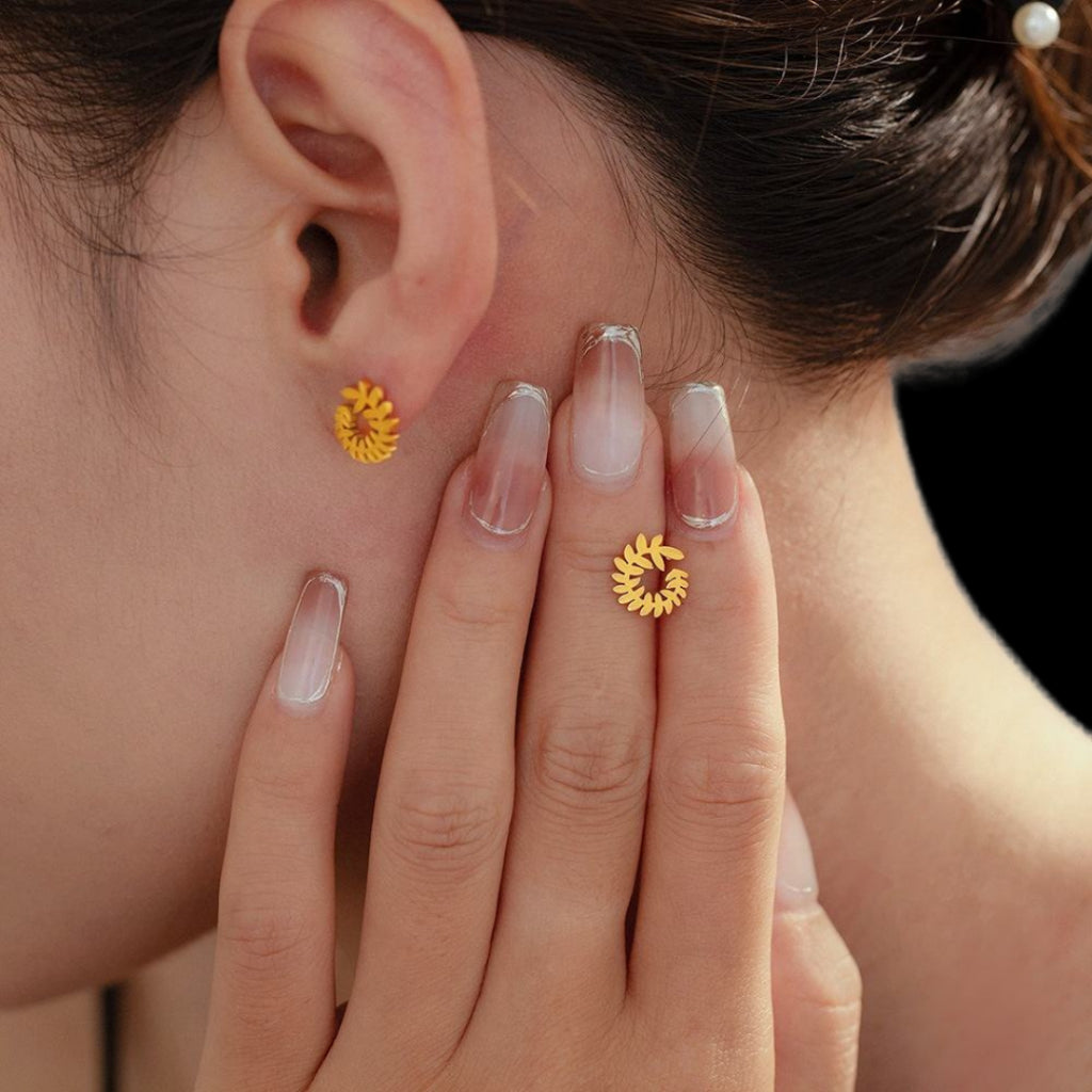 Pris Earrings