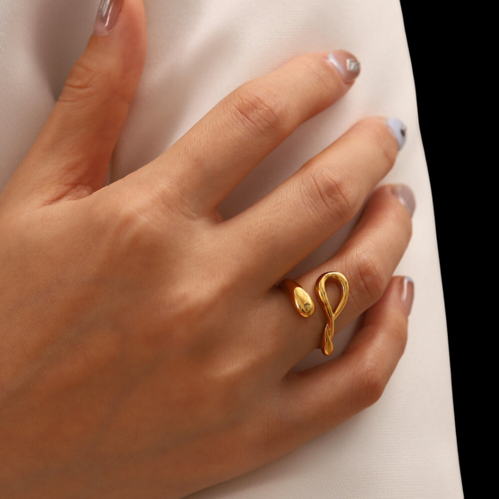 Bea Ring