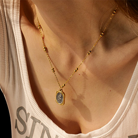 Duru Necklace