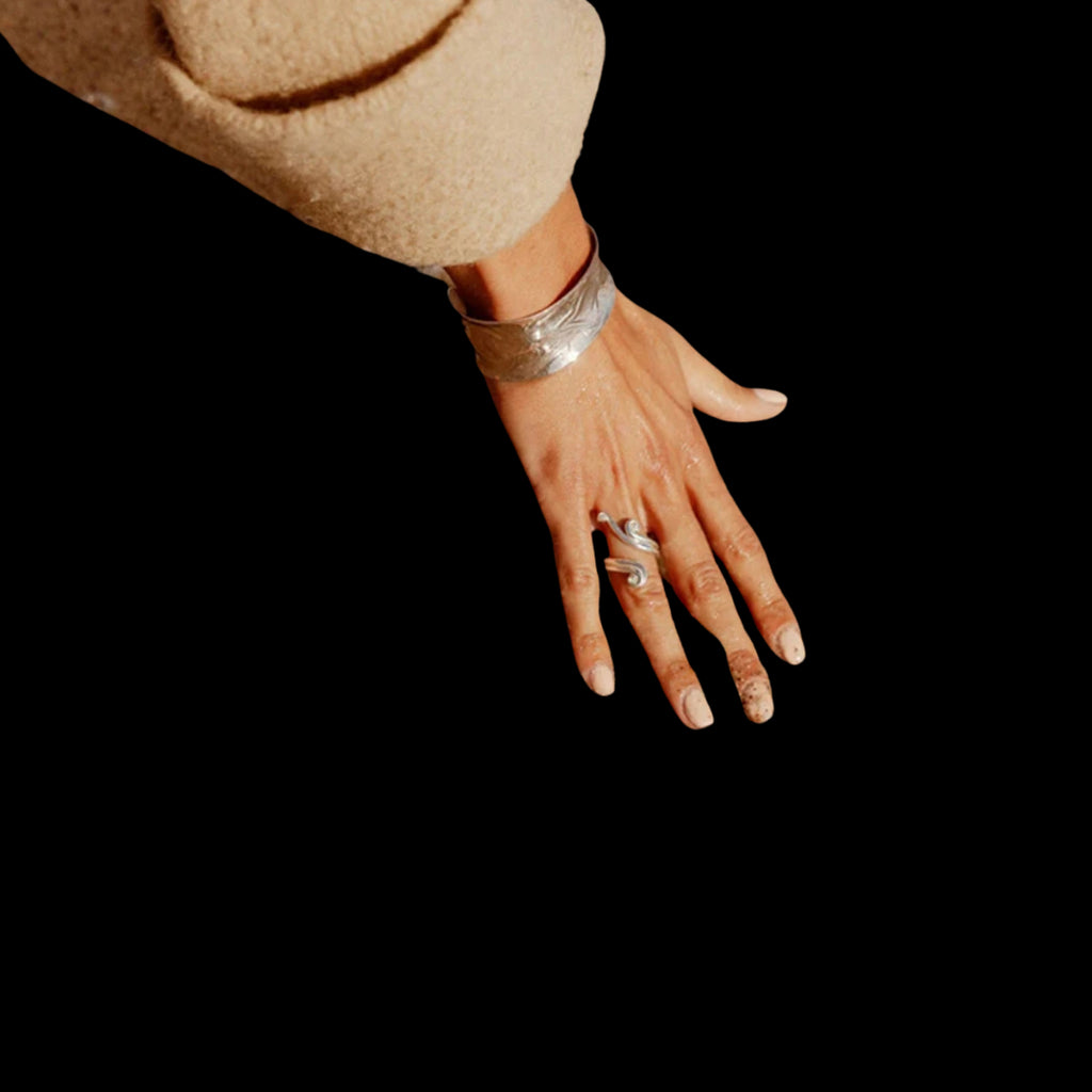 Loana Ring