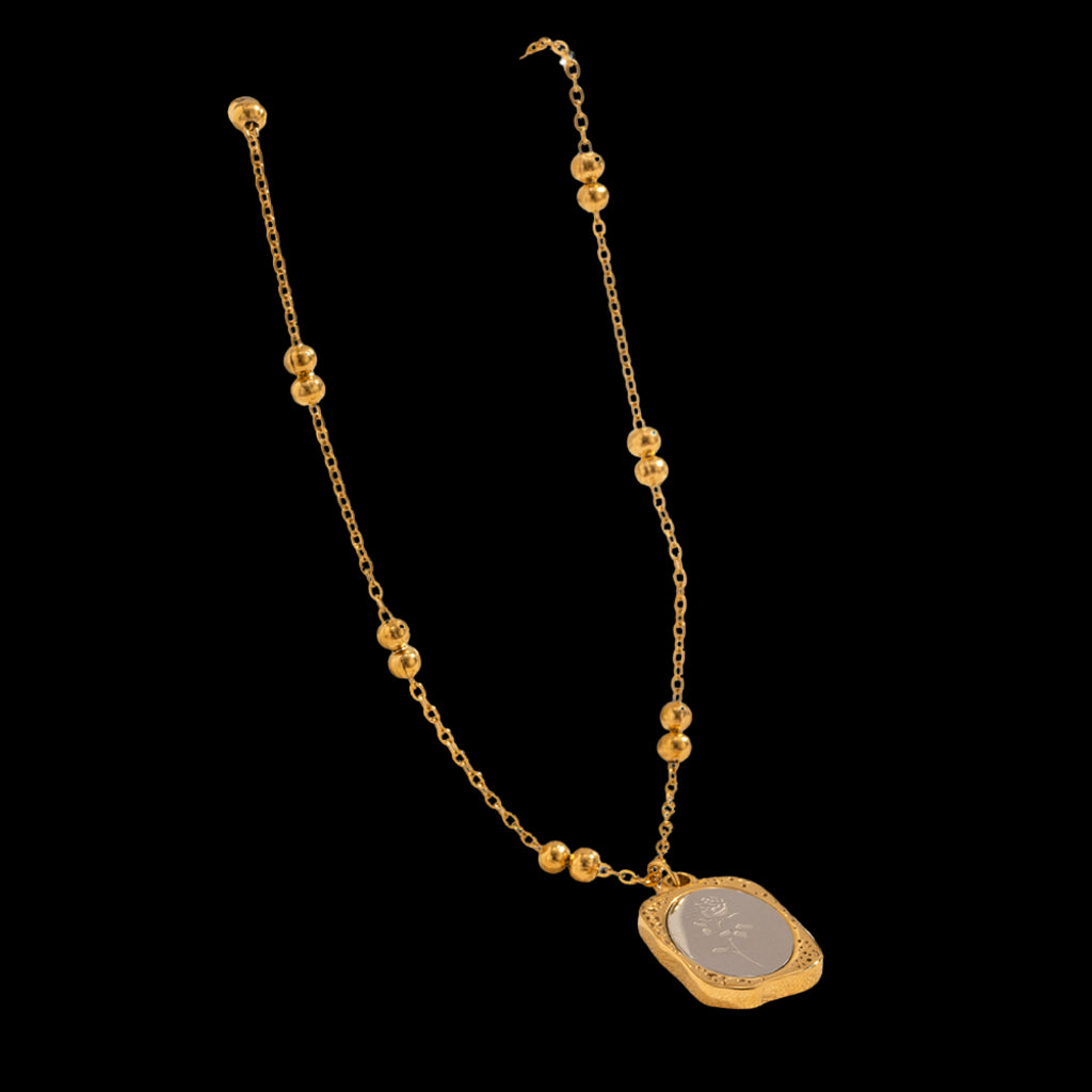 Duru Necklace