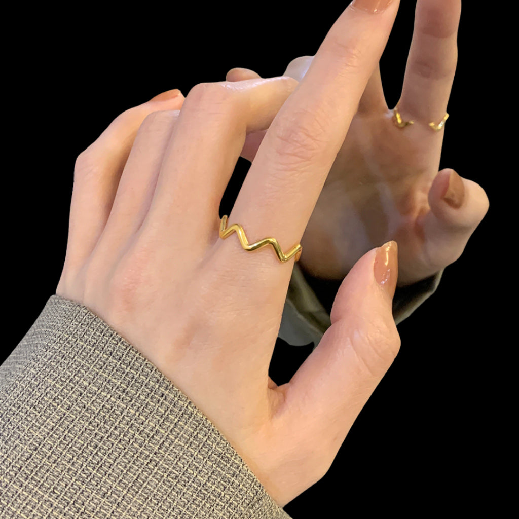 Unda Ring