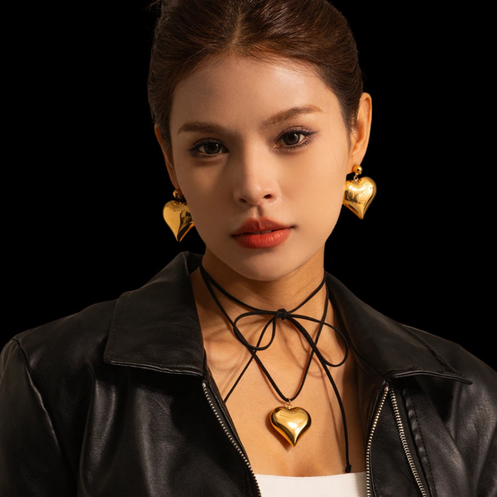 Hati Necklace