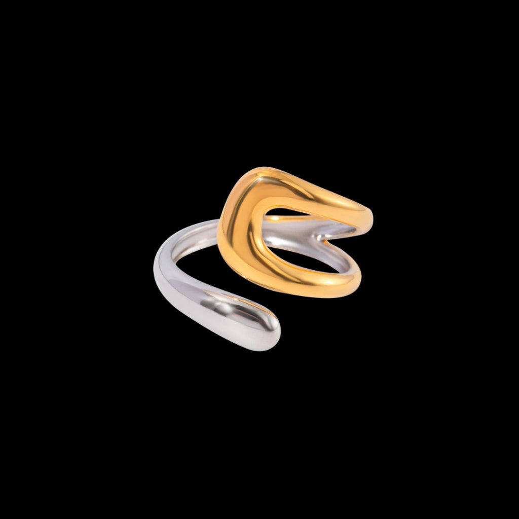 Curva Ring