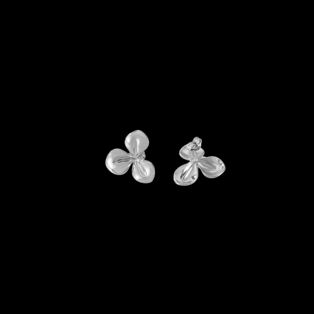 Avila Necklace