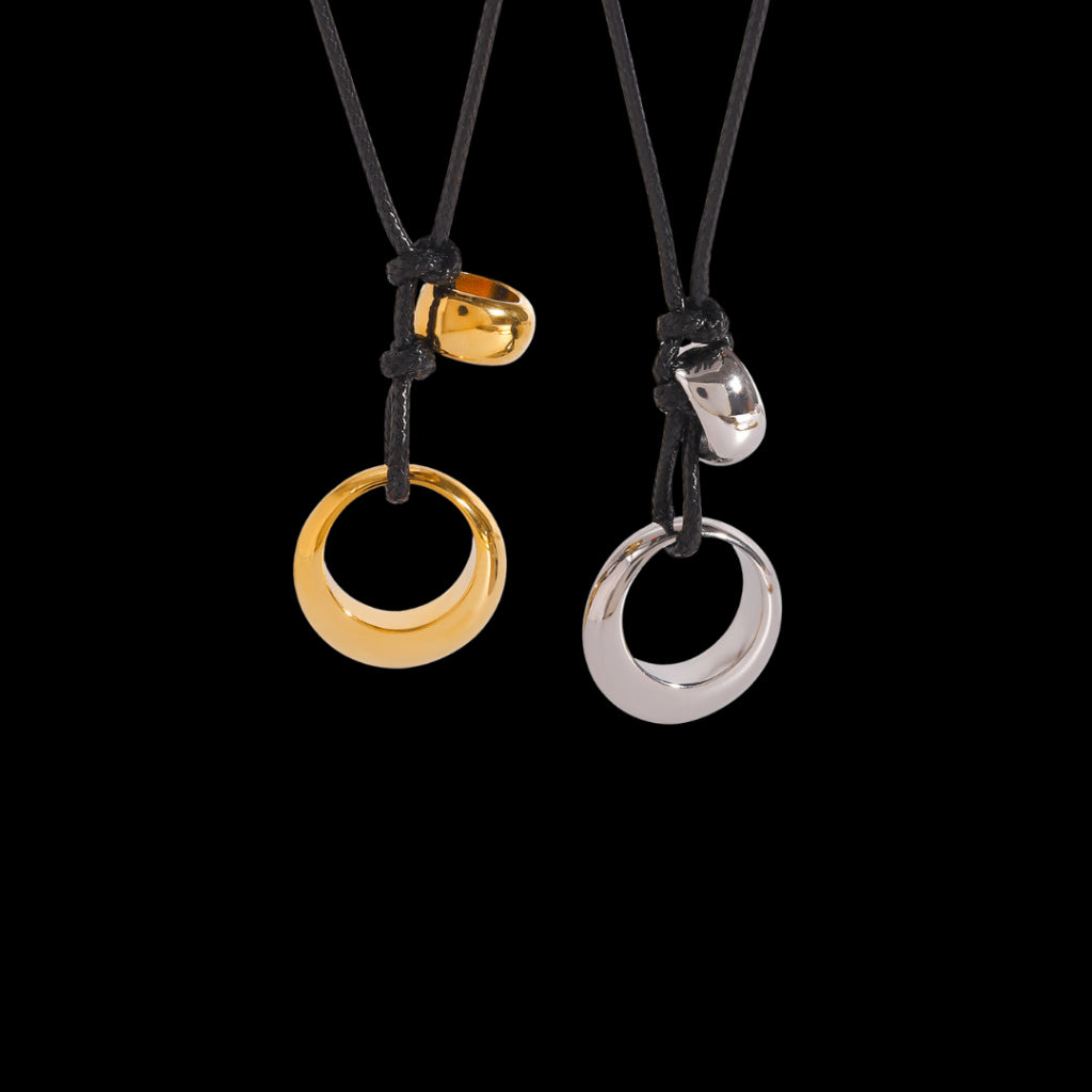 Peat Necklace