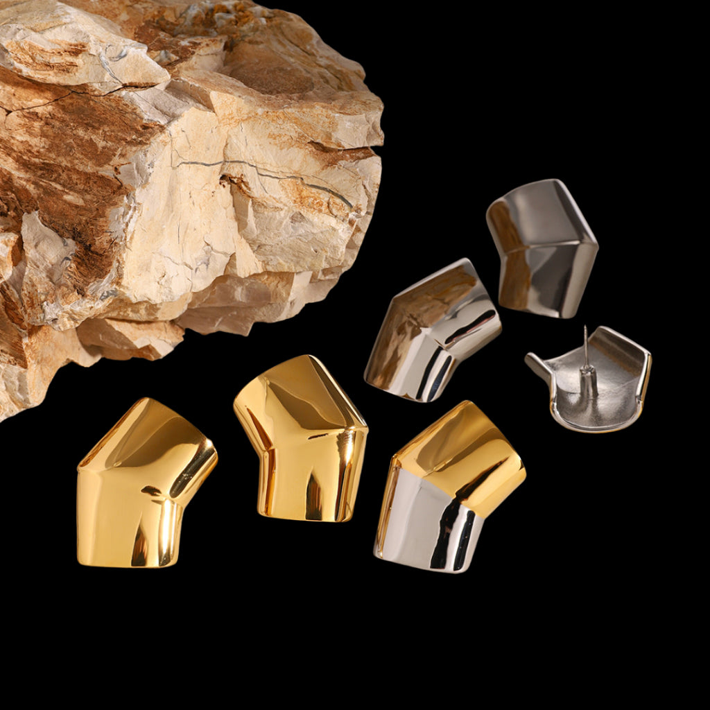 Holmes Earrings