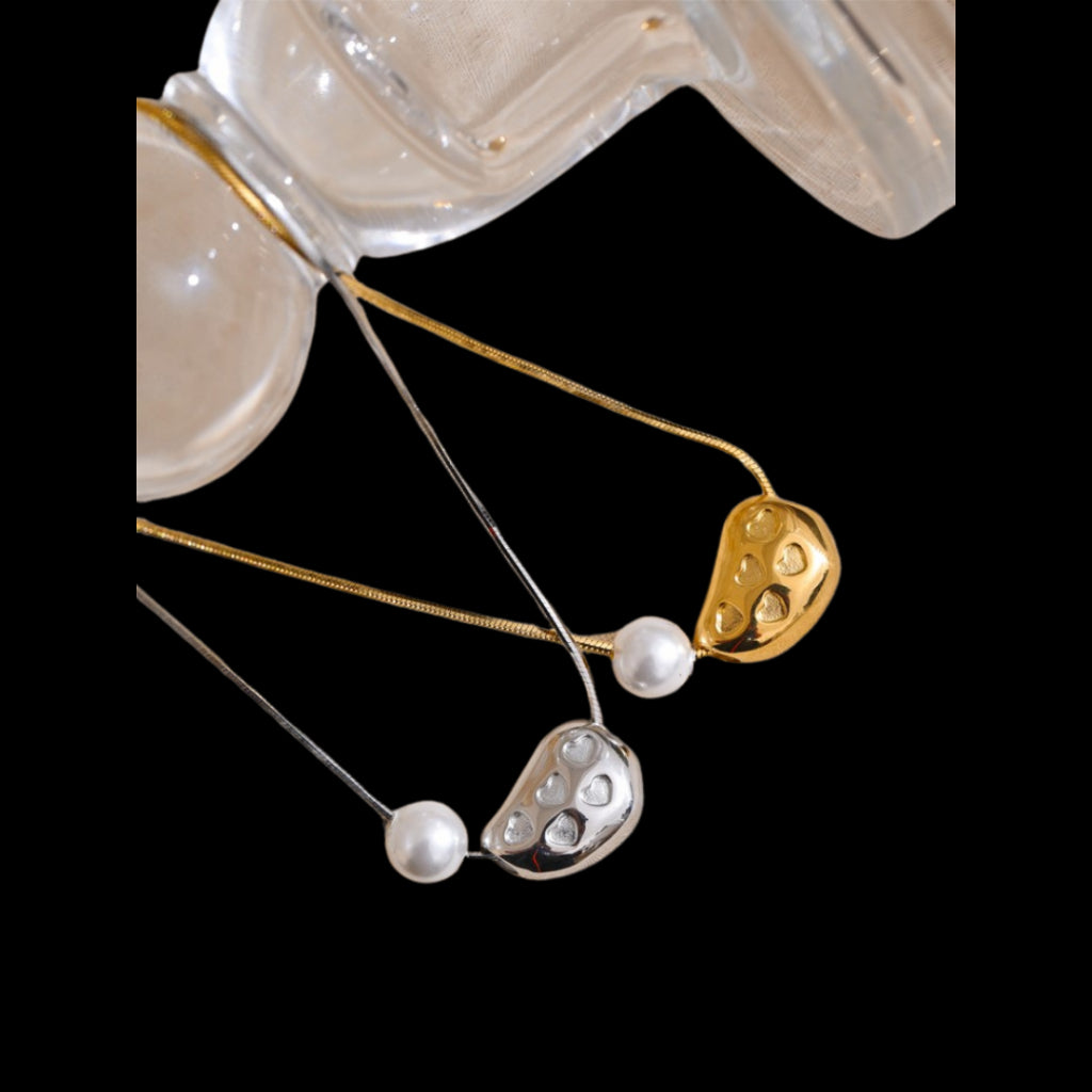 Pulp Necklace