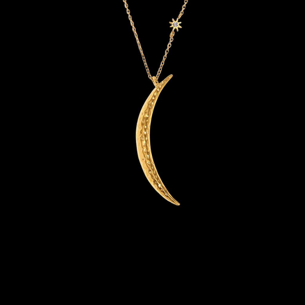 Uve Necklace