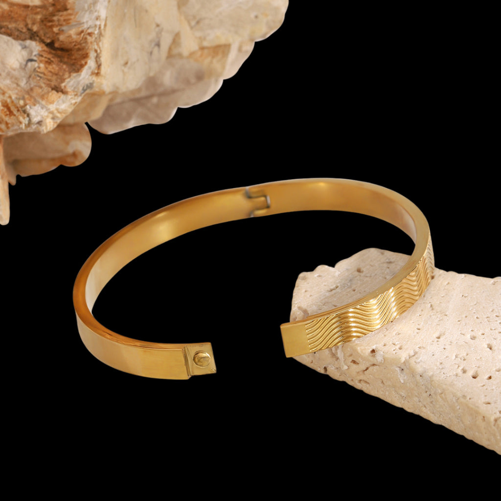Liv Bracelet