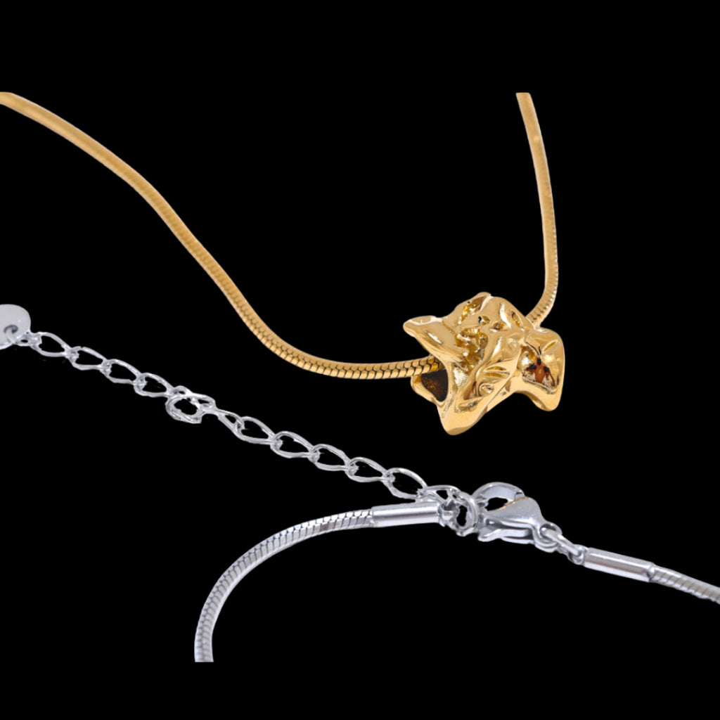 Petals Necklace